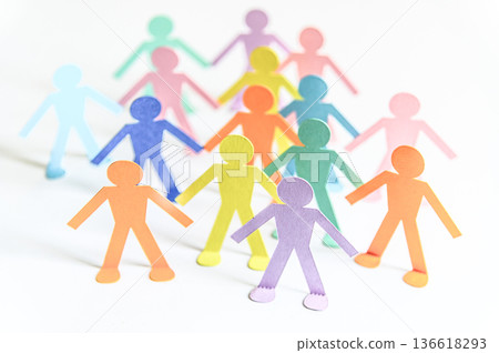 paper people chain concept of social help and togetherness in group paper people chain concept of social help and togetherness in group 136618293