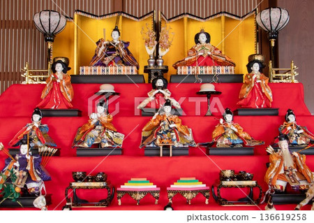 Hina dolls with step decorations Hina dolls with step decorations 136619258