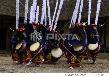 Iwate Prefecture Folk Performing Arts Performance Deer Dance 136621050