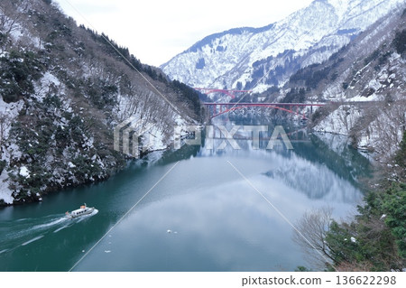 【富山縣】銀川峽觀光遊船、戶賀橋、長崎橋 【富山縣】銀川峽觀光遊船、戶賀橋、長崎橋 136622298