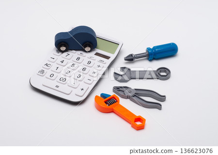 Image of car repair costs 136623076