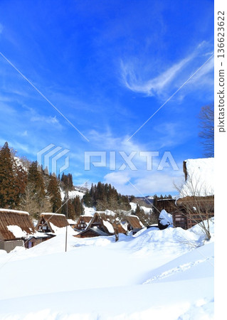 [Toyama Prefecture] The silvery white Ainokura Gassho Village in Gokayama 136623622