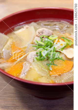 Delicious pork soup soba Delicious pork soup soba 136623780