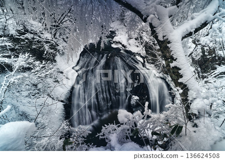 Silent winter waterfall and frost: Snowscape of Sekiyama Falls, Yamagata Prefecture Silent winter waterfall and frost: Snowscape of Sekiyama Falls, Yamagata Prefecture 136624508