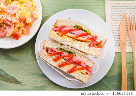 Bologna sausage ham and egg sandwich 136625188