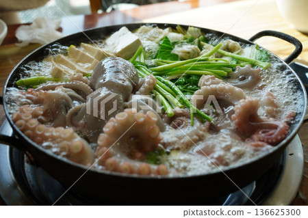 Korean Octopus Soup Yeonpo-tang with Fresh Octopus, Traditional Healthy Seafood Delicacy Korean Octopus Soup Yeonpo-tang with Fresh Octopus, Traditional Healthy Seafood Delicacy 136625300