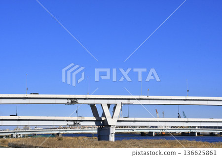 Metropolitan Expressway Route 6_19 136625861
