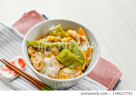 仙人掌親子丼 136627791