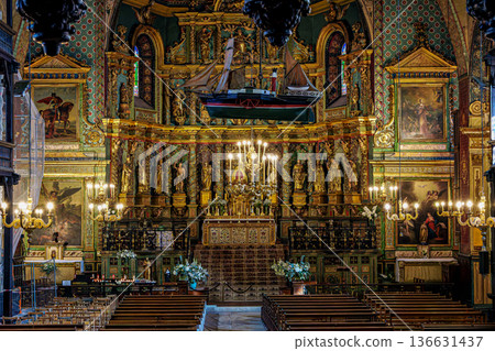 Interior of St Jean Baptiste church in Saint Jean de Luz in Fran Interior of St Jean Baptiste church in Saint Jean de Luz in Fran 136631437