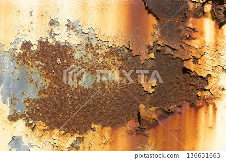 rusty steel plate 136631663