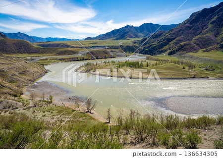 Confluence of Katun and Chuya rivers near Chuysky Trakt Altai Russia. Majestic meeting point of two Siberian mountain rivers 136634305