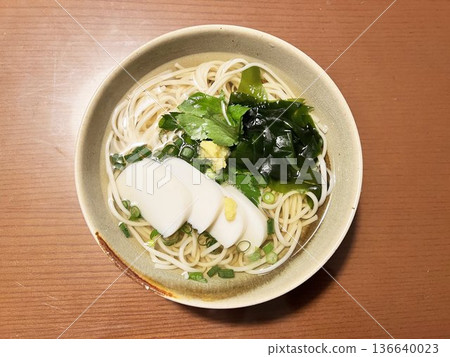 Delicious Handamen Noodles, Hot Noodles Delicious Handamen Noodles, Hot Noodles 136640023