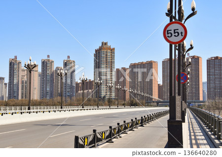 The deserted streets of Luoyang in China during the first lockdown in 2020 The deserted streets of Luoyang in China during the first lockdown in 2020 136640280