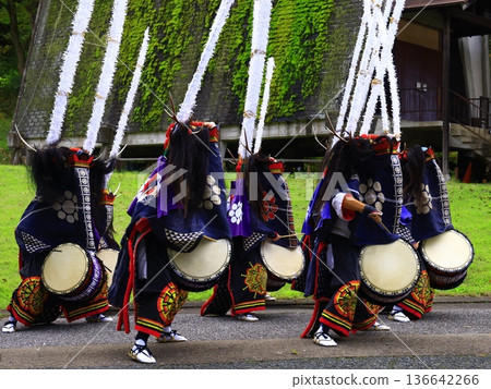 Iwate Prefecture Folk Performing Arts Performance Deer Dance 136642266