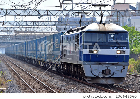 東海道幹線平塚 JR 貨運 EF210-143（新鶴見） 136643566