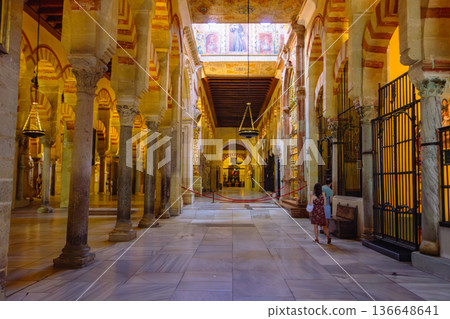 科爾多瓦清真寺 136648641