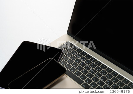 Laptop, smartphone and tablet 136649176