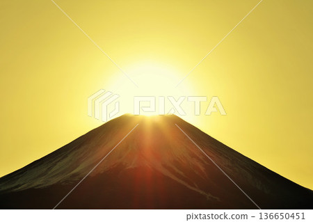 鑽石富士 136650451