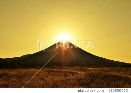 鑽石富士 136650453