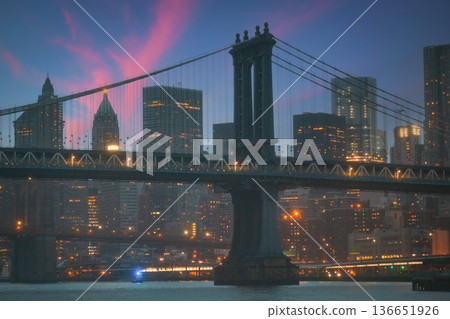 Brooklyn Bridge at night 136651926