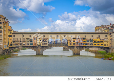 Ponte Vecchio Bridge in Florence 136652055