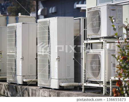 Commercial outdoor units for stores Commercial outdoor units for stores 136655873
