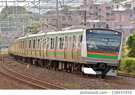 東海道線 真鶴 JR 東日本 E233 系列 3000 系列 E-62 列車(神津) 東海道線 真鶴 JR 東日本 E233 系列 3000 系列 E-62 列車(神津) 136655956