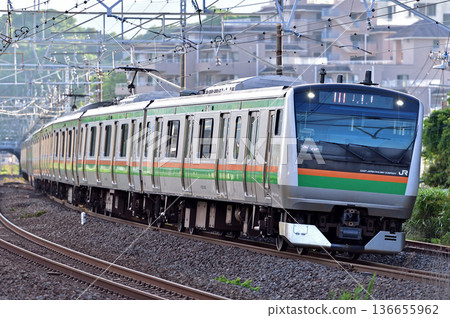 東海道本線、真鶴、JR東日本、E233系列3000系列、E-05列車（神津） 136655962