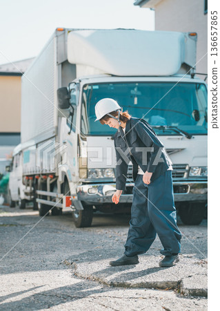 truck driver, female, lady 136657865