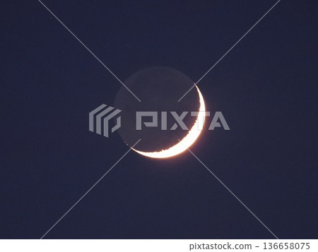 新月 新月 136658075