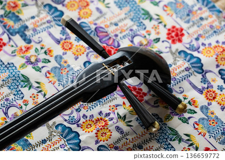 Okinawa sanshin image 136659772