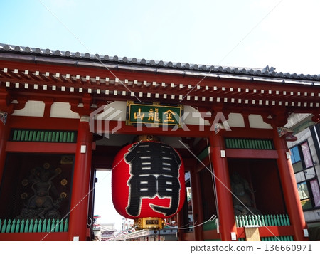 雷門，淺草的旅遊景點。 136660971