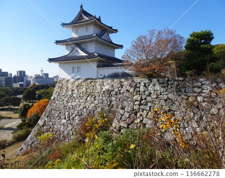 Akashi Castle Tatsumi Tower (Akashi City, Hyogo Prefecture) Akashi Castle Tatsumi Tower (Akashi City, Hyogo Prefecture) 136662278