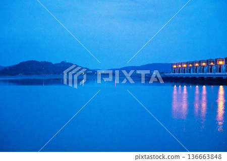 Bicycle path along the Geumgang River 136663848