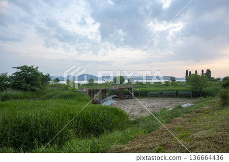 Bicycle path along the Geumgang River 136664436
