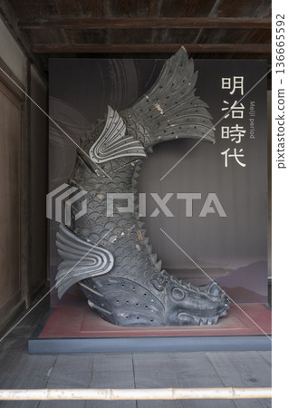 The interior of Himeji Castle, exhibits within the castle, and the Shachihoko (sacred fish) that adorn the castle tower of Himeji Castle 136665592