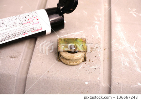 門滾輪、捲門維修、DIY 136667248