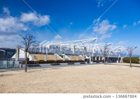Winter Alwin and snowy mountains in Matsumoto City Winter Alwin and snowy mountains in Matsumoto City 136667804