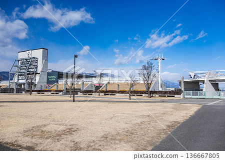 Winter Alwin and snowy mountains in Matsumoto City Winter Alwin and snowy mountains in Matsumoto City 136667805