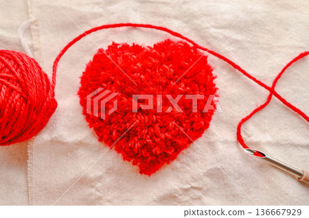 紅心戳繡 紅心戳繡 136667929