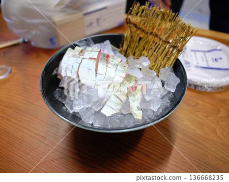 Shimaji的生魚片 Shimaji的生魚片 136668235