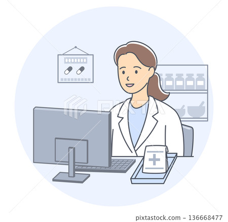 一位女藥劑師在藥房的電腦前在線提供用藥指導。 一位女藥劑師在藥房的電腦前在線提供用藥指導。 136668477