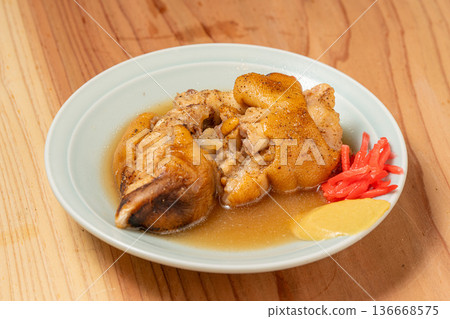 水煮豬蹄 一道濃鬱軟糯的日式燉菜 水煮豬蹄 一道濃鬱軟糯的日式燉菜 136668575