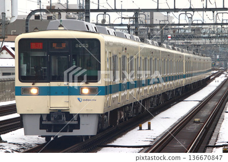 [OH] 冬季小田急線8000系列列車（特快：新宿⇔小田原） 136670847