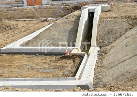 Drainage channel installation work 136671633