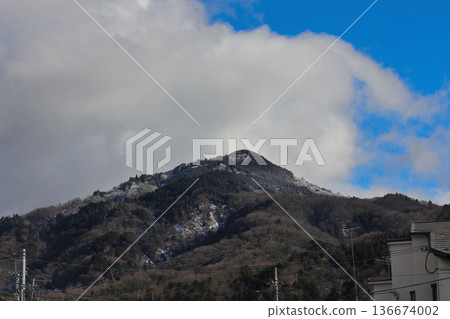 白雪皚皚的比叡山 136674002