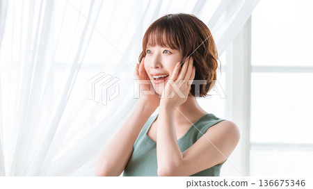 女性的美麗形象 136675346