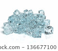 堆疊冰的逼真3D插圖 136677100