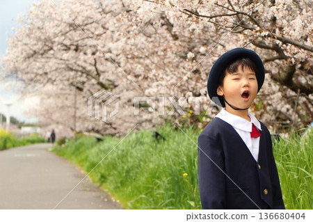 Infant wearing kindergarten uniform, entrance ceremony, graduation ceremony Infant wearing kindergarten uniform, entrance ceremony, graduation ceremony 136680404