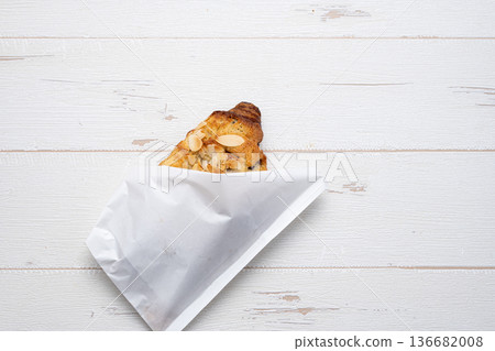Delicious bread Delicious bread 136682008